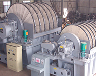 安慶某公司銅精礦陶瓷過濾機(jī)現(xiàn)場(chǎng)使用圖